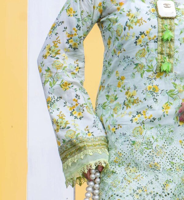 RIDA Airjet Digital Embroidered Chicken Kari – Design 03 - Image 4